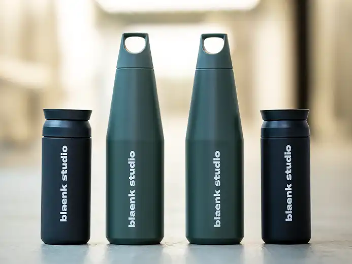 blaenk studio KINTO Wasserflasche Siebdruck Detail