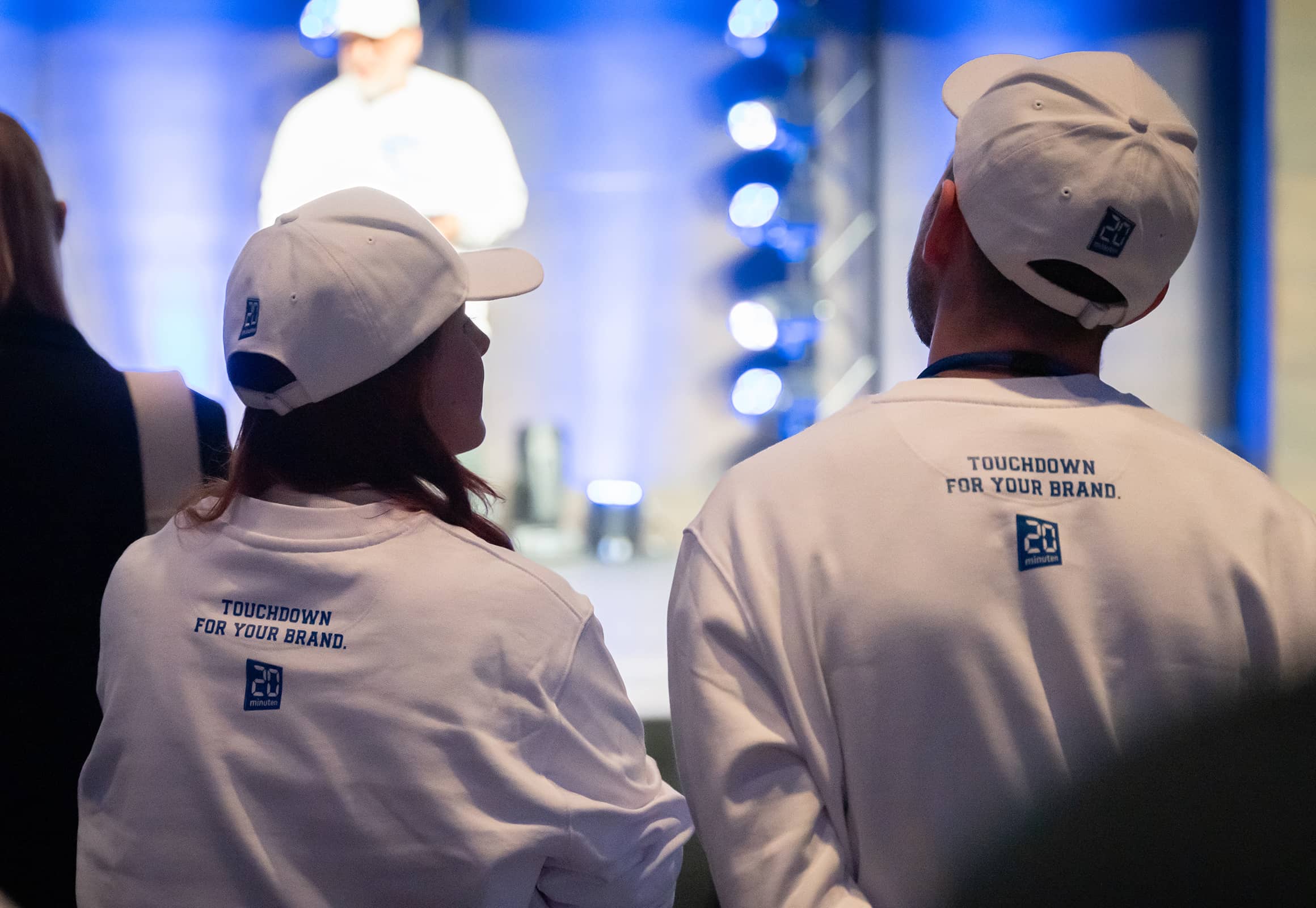 20 Minuten custom sweatshirt embroidered cap B2B event Zurich blaenk studio